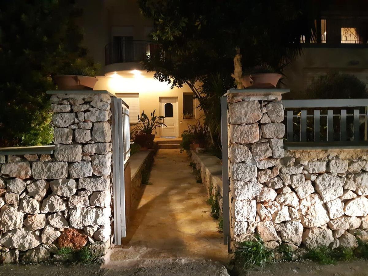 Diamant'S Place With Treehouse Garden Κουνουπιδιανά Εξωτερικό φωτογραφία